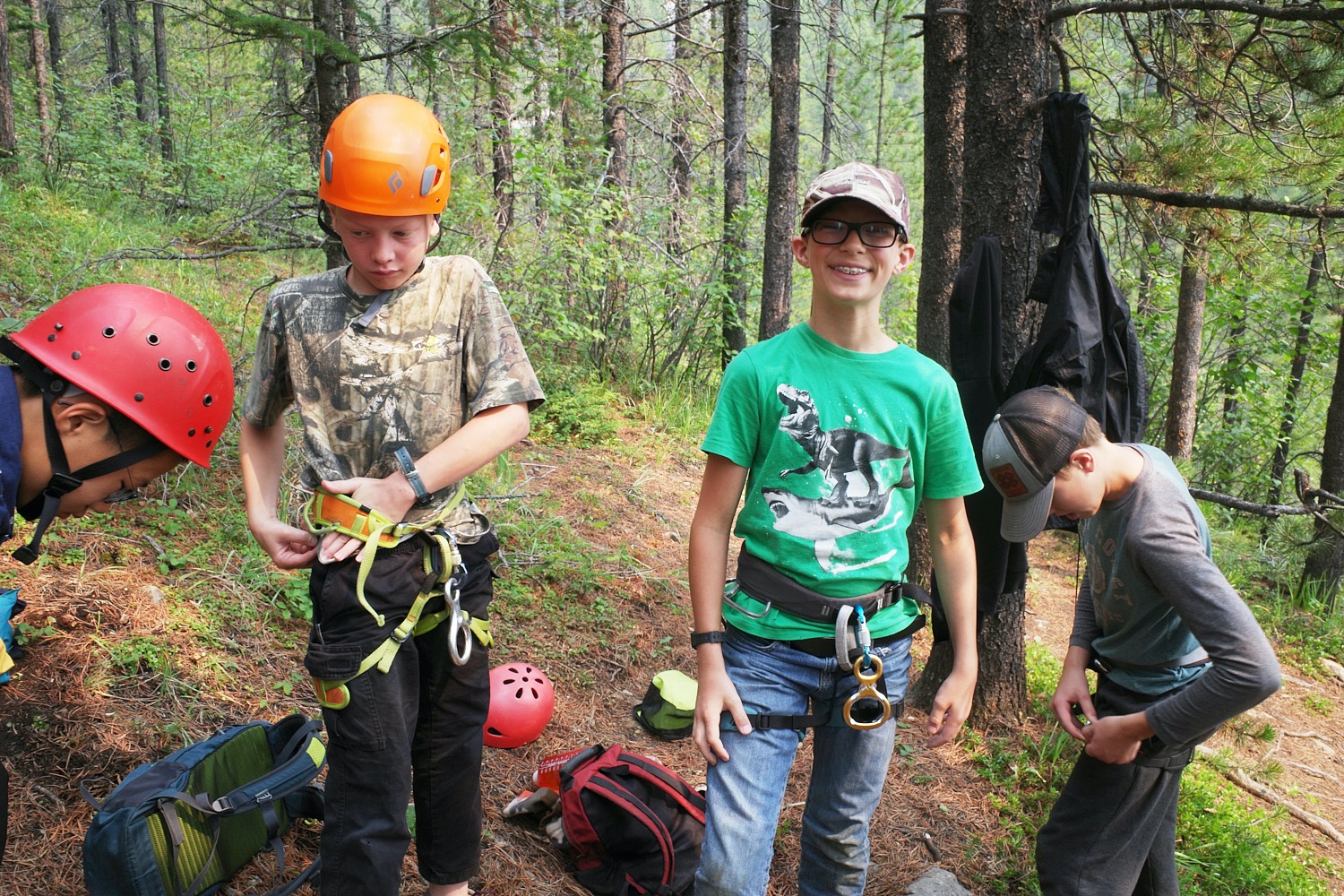 Look mom, I'm on camera!